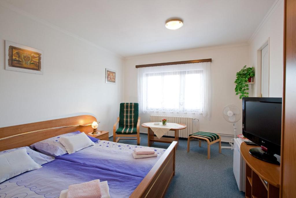 Pension Minor Ceske Budejovice Phòng bức ảnh